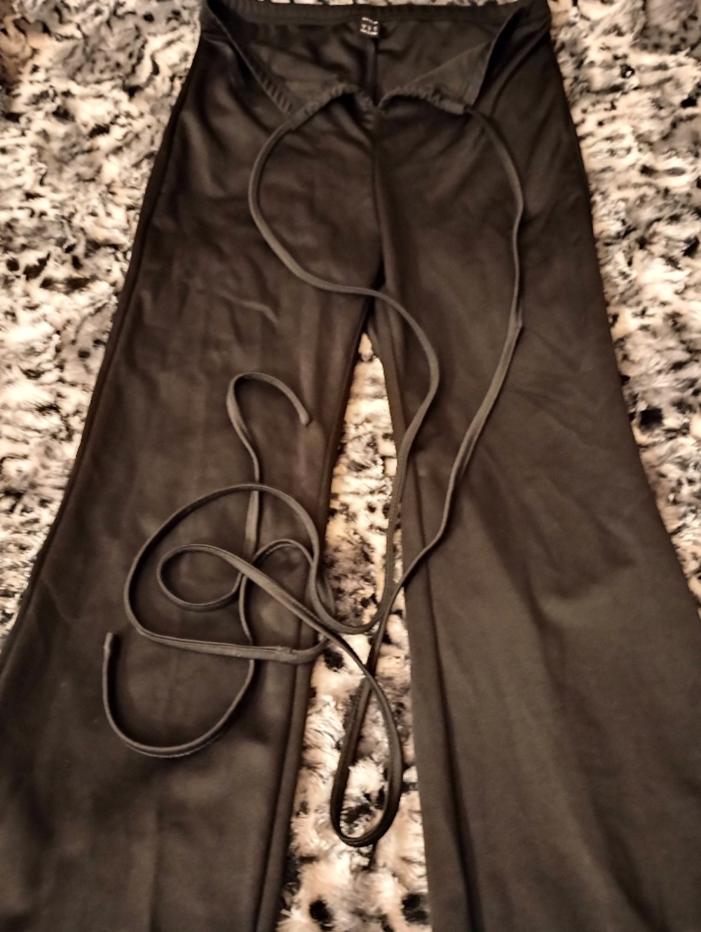 NWOT Cutout High-Waist Black Flared Women's Pants - Picture 12 of 16